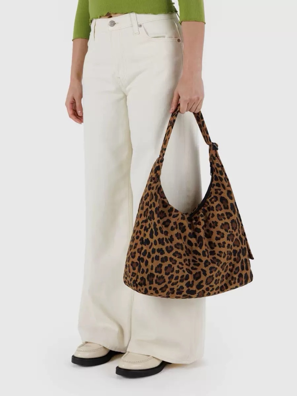 Leopard Print Shoulder Hobo Bag in Brown Baggu
